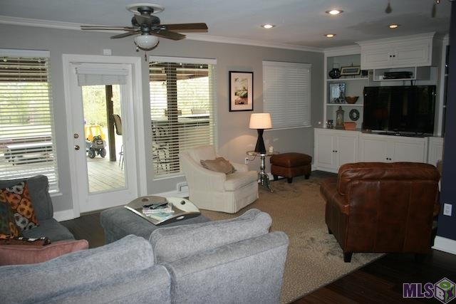 4622 Hyacinth Avenue Baton Rouge, LA 70808 - Photo 3 of 25 Gallery Image 3
