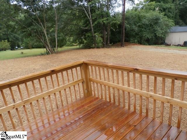 16 Hester Road Greenville, SC 29609 - Photo 2 of 9 Gallery Image 2