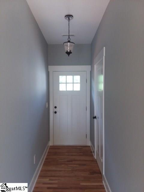16 Hester Road Greenville, SC 29609 - Photo 4 of 9 Gallery Image 4
