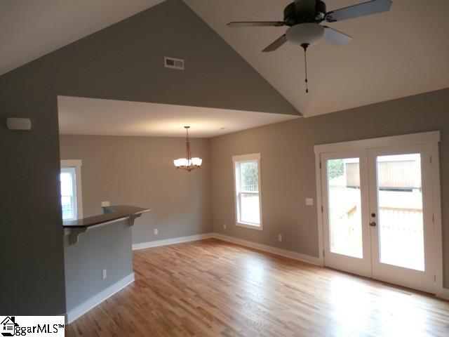 16 Hester Road Greenville, SC 29609 - Photo 8 of 9 Gallery Image 8