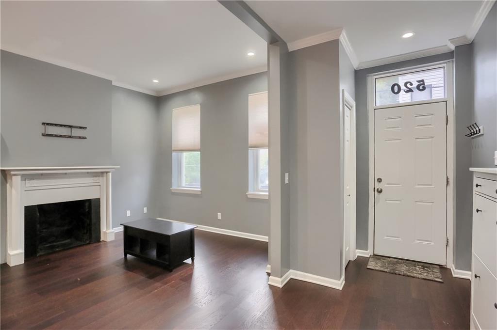 520 Alpine Avenue Pittsburgh, PA 15212 - Photo 3 of 42