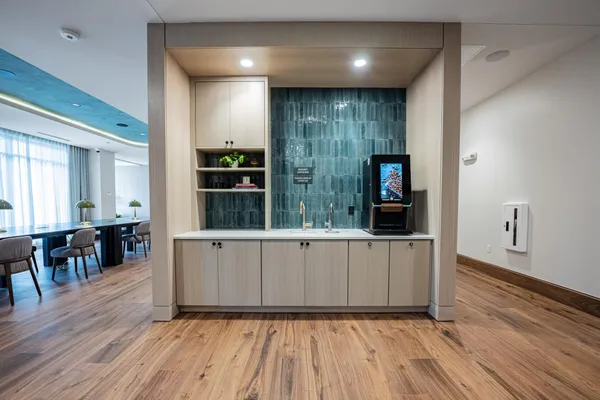 $1,910 | 640 Wisconsin Avenue North, Unit 354, Golden Valley, MN 55427