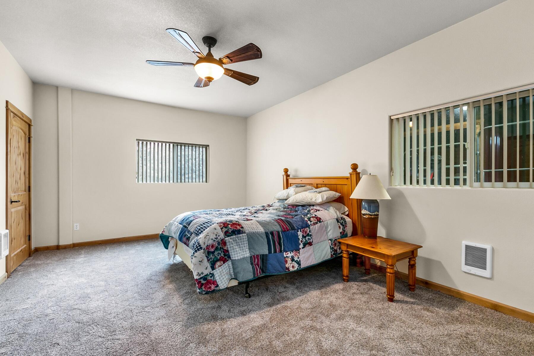 18929 Couch Market Road Bend, OR 97703 - Photo 47 of 57 batch_48 bunk house bedroom