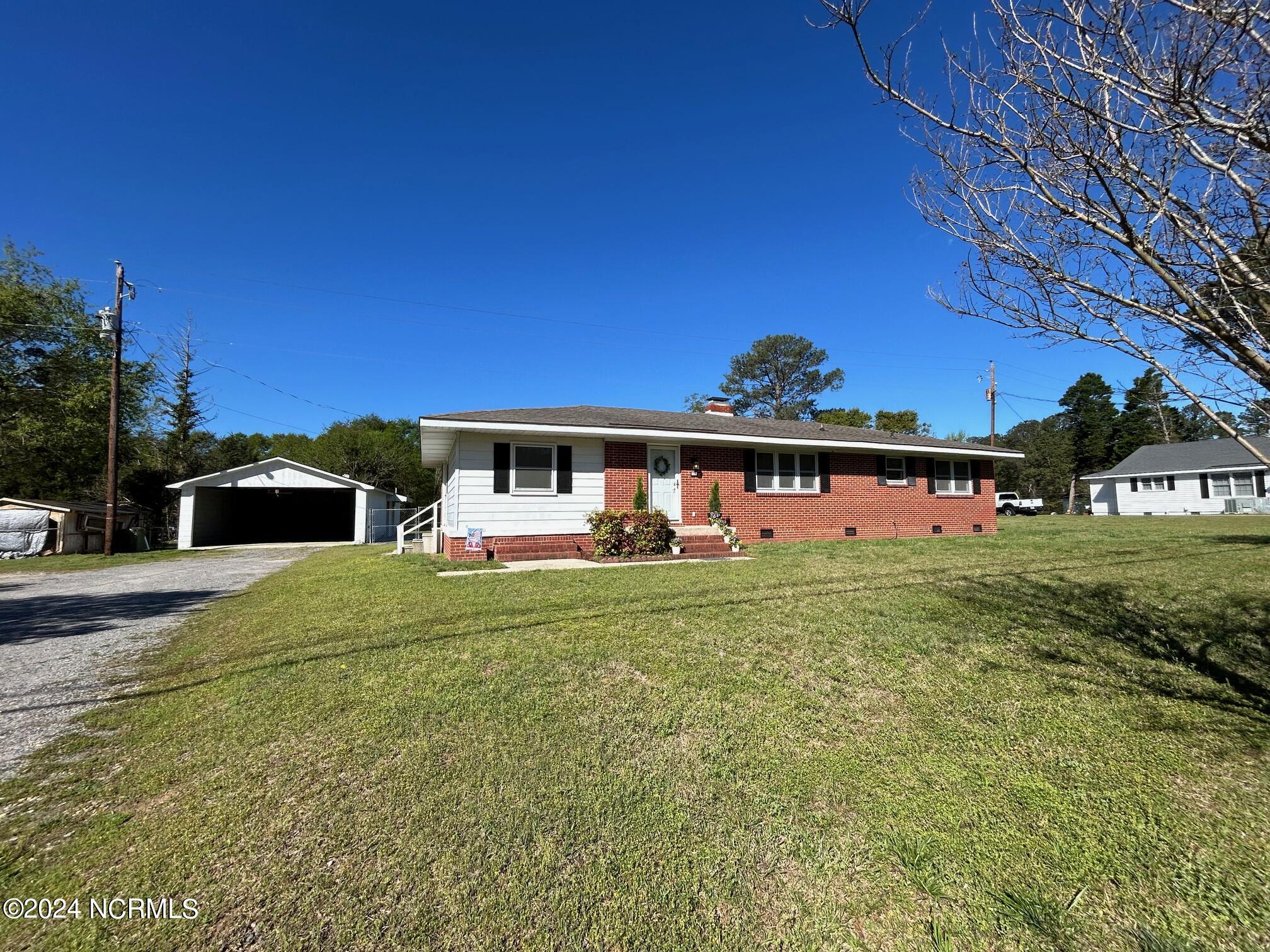 123 Northam Road Rockingham, NC 28379 - Photo 2 of 21 IMG_3560
