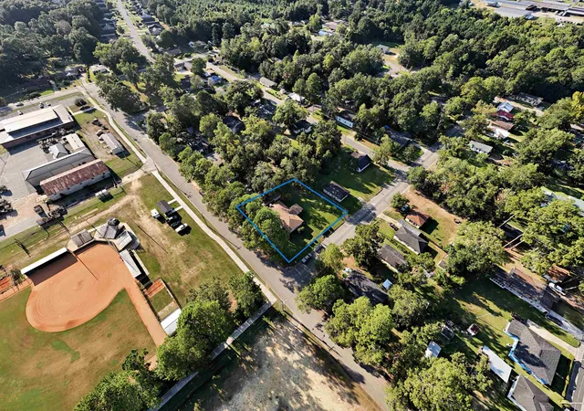 $234,900 | 307 Varnedoe Street, Thomasville, GA 31792