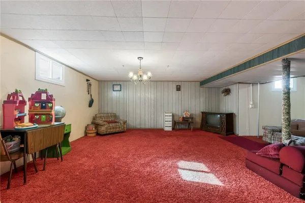 $479,900 | 1869 190th Road, Wathena, KS 66090