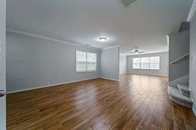 $2,400 | 10411 Deer Branch, Missouri City, TX 77459