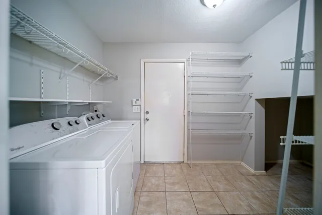 $2,400 | 10411 Deer Branch, Missouri City, TX 77459