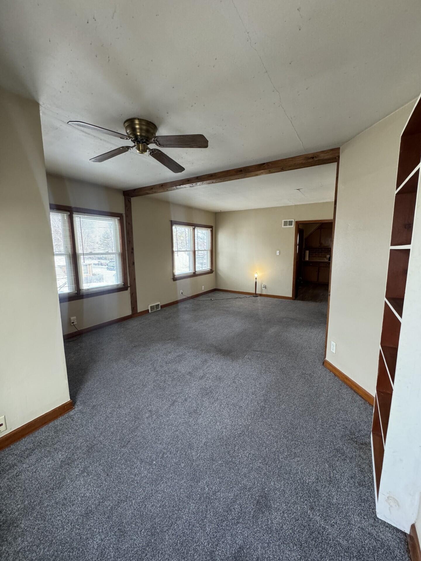 7710 West Keefe Avenue, Unit UPPR Milwaukee, WI 53222 - Photo 3 of 13 LR
