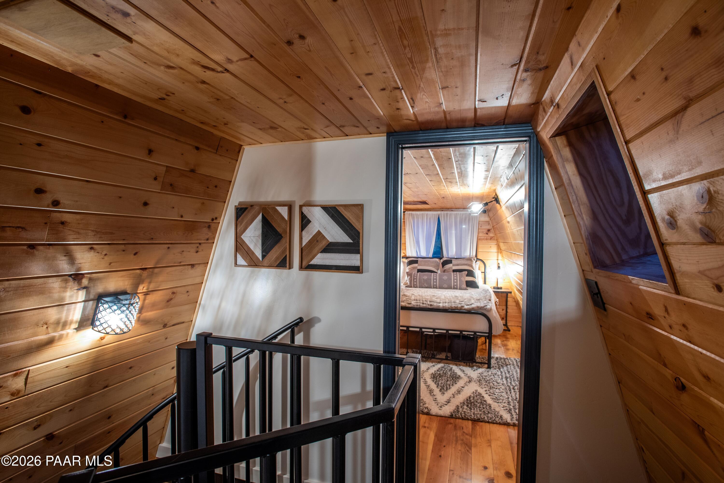 2008 East Empire Road Prescott, AZ 86303 - Photo 21 of 27 Landing 2