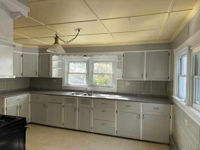 58 Hamilton Pl Extension Richford, VT 05476 - Photo 10 of 22