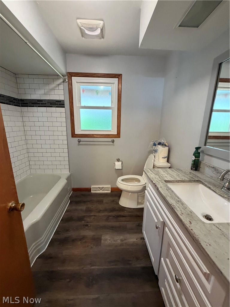 144 Everhard Road Southwest North Canton, OH 44709 - Photo 12 of 32 Gallery Image 12