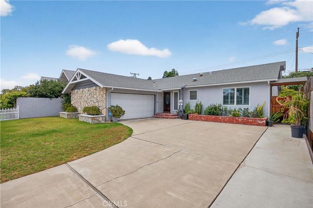 $1,340,000 | 3149 Sharon Lane, Costa Mesa, CA 92626
