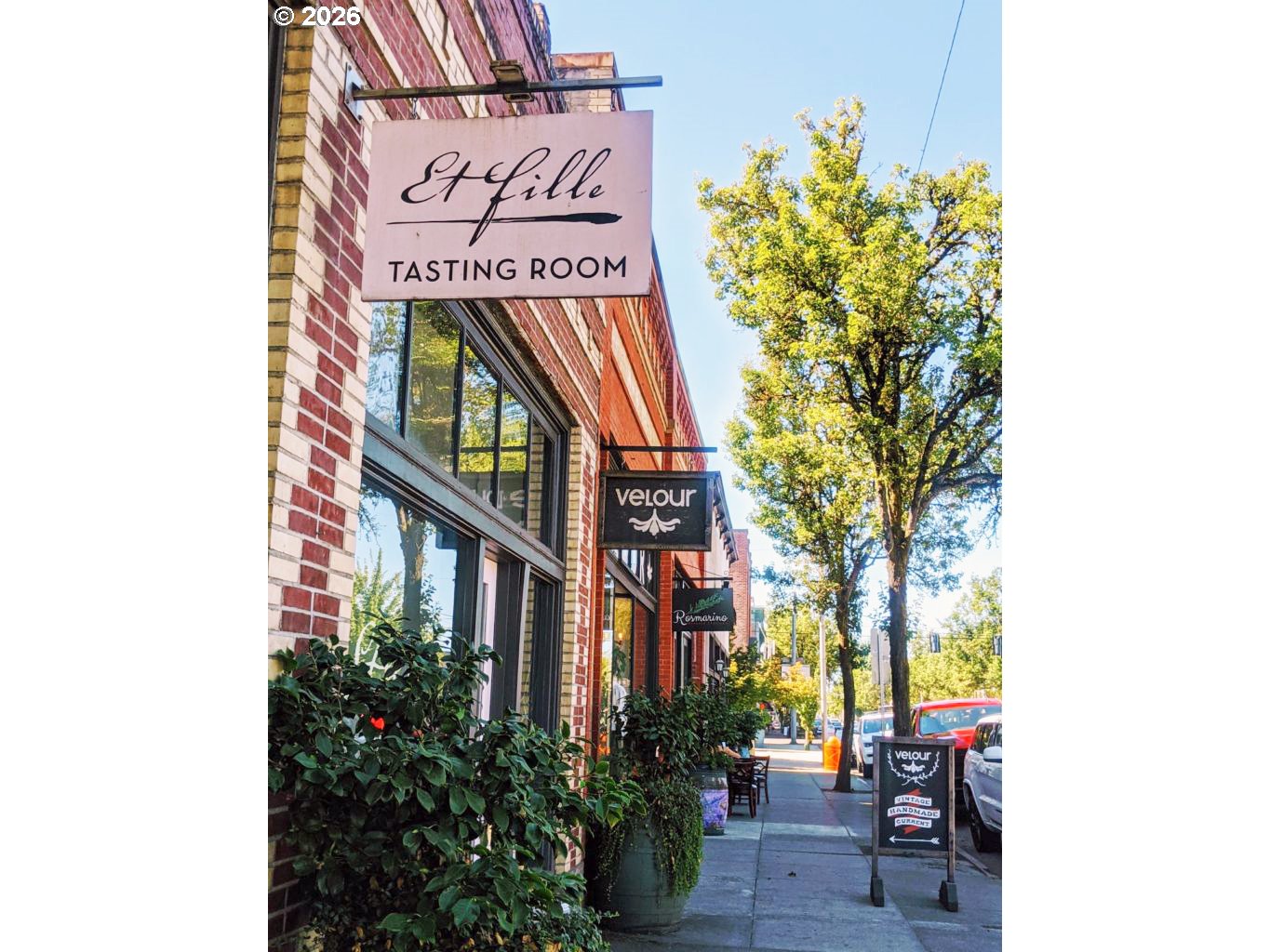 204 South Main Street Newberg, OR 97132 - Photo 28 of 28 a sign on the wall of a building