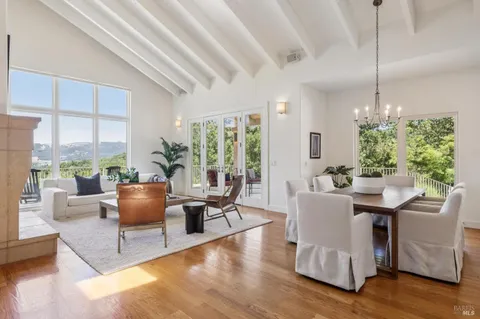$3,250,000 | 17485 Mallard Drive, Sonoma, CA 95476