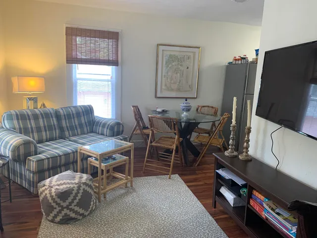 $2,700 | 1211 Florida Avenue, West Palm Beach, FL 33401