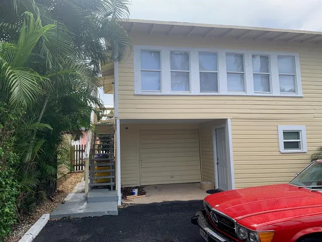 $2,700 | 1211 Florida Avenue, West Palm Beach, FL 33401