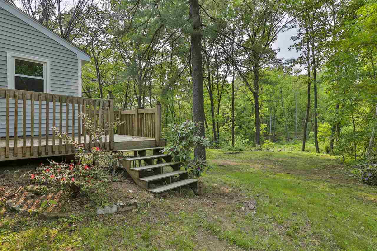 27 Berry Road Derry, NH 03038 - Photo 19 of 20
