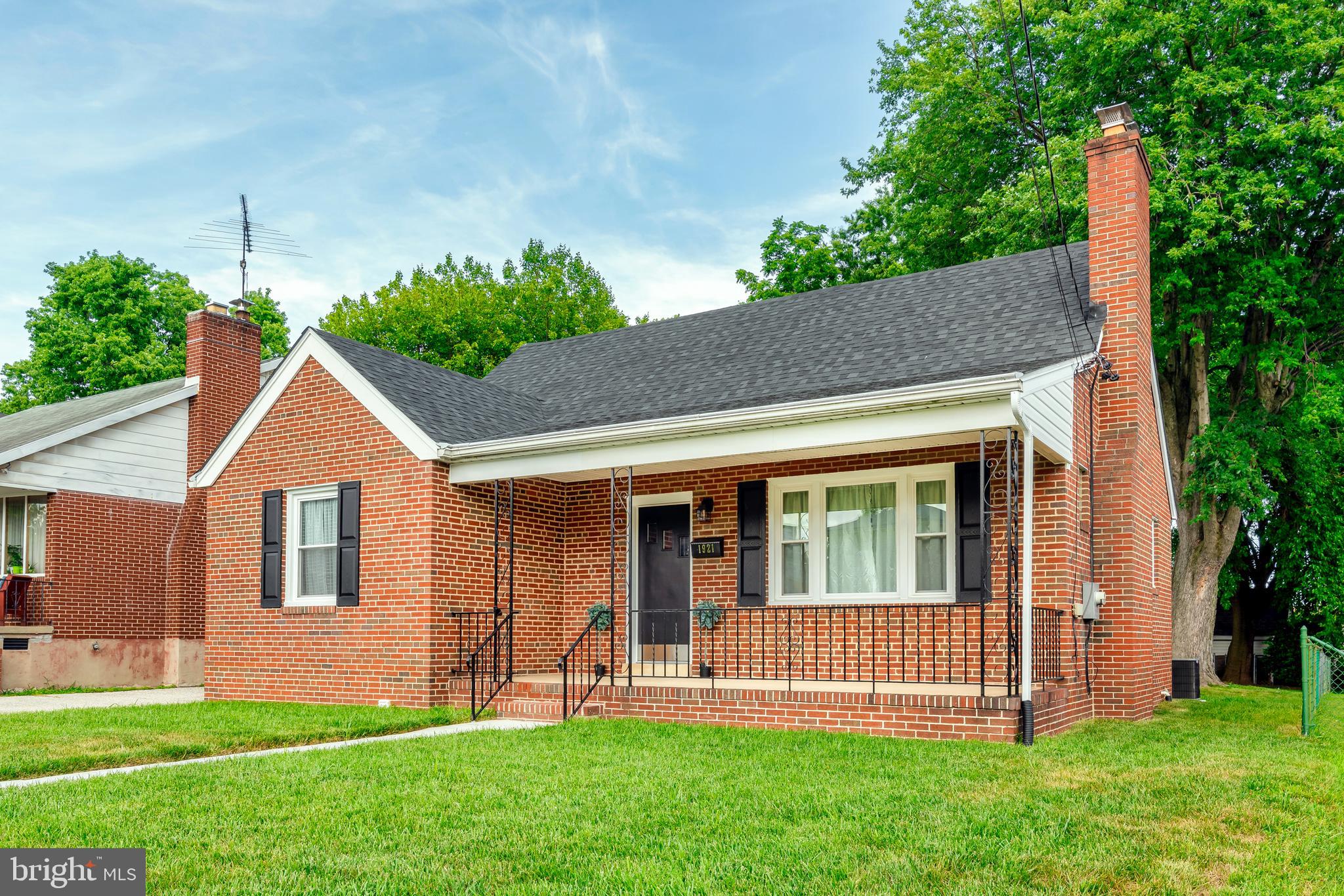 1921 Sunberry Road Baltimore, MD 21222 - Photo 1 of 41 Gallery Image 1