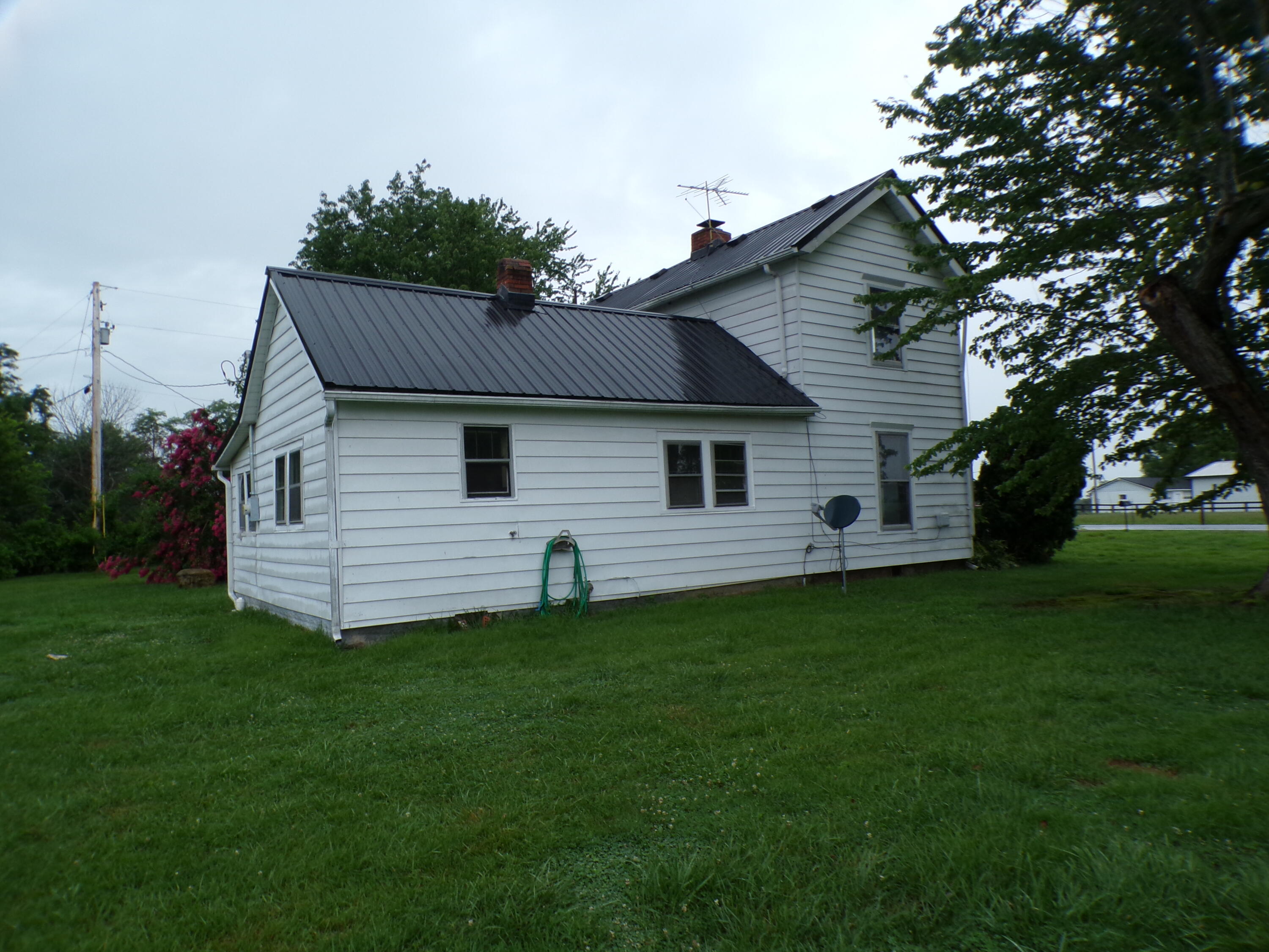 1983 Brassfield Road Richmond, KY 40475 - Photo 43 of 47 100_0487