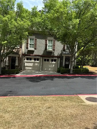 $800,000 | 2398 St Davids Square, Unit 16, Kennesaw, GA 30152