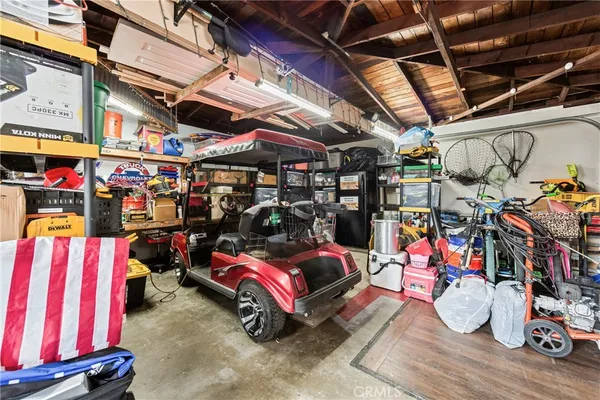 $1,099,999 | 2335 Carfax Avenue, Long Beach, CA 90815