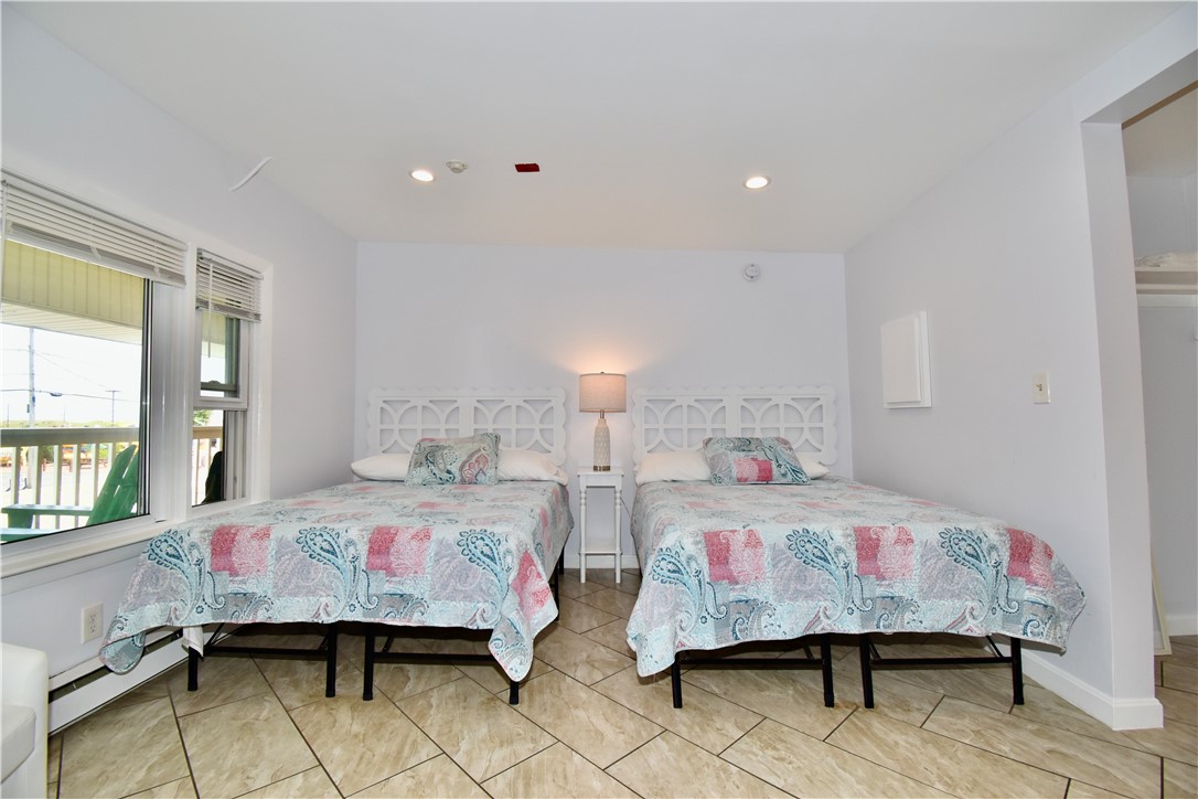 20 Winnapaug Road, Unit B3 Westerly, RI 02891 - Photo 5 of 14 Gallery Image 5