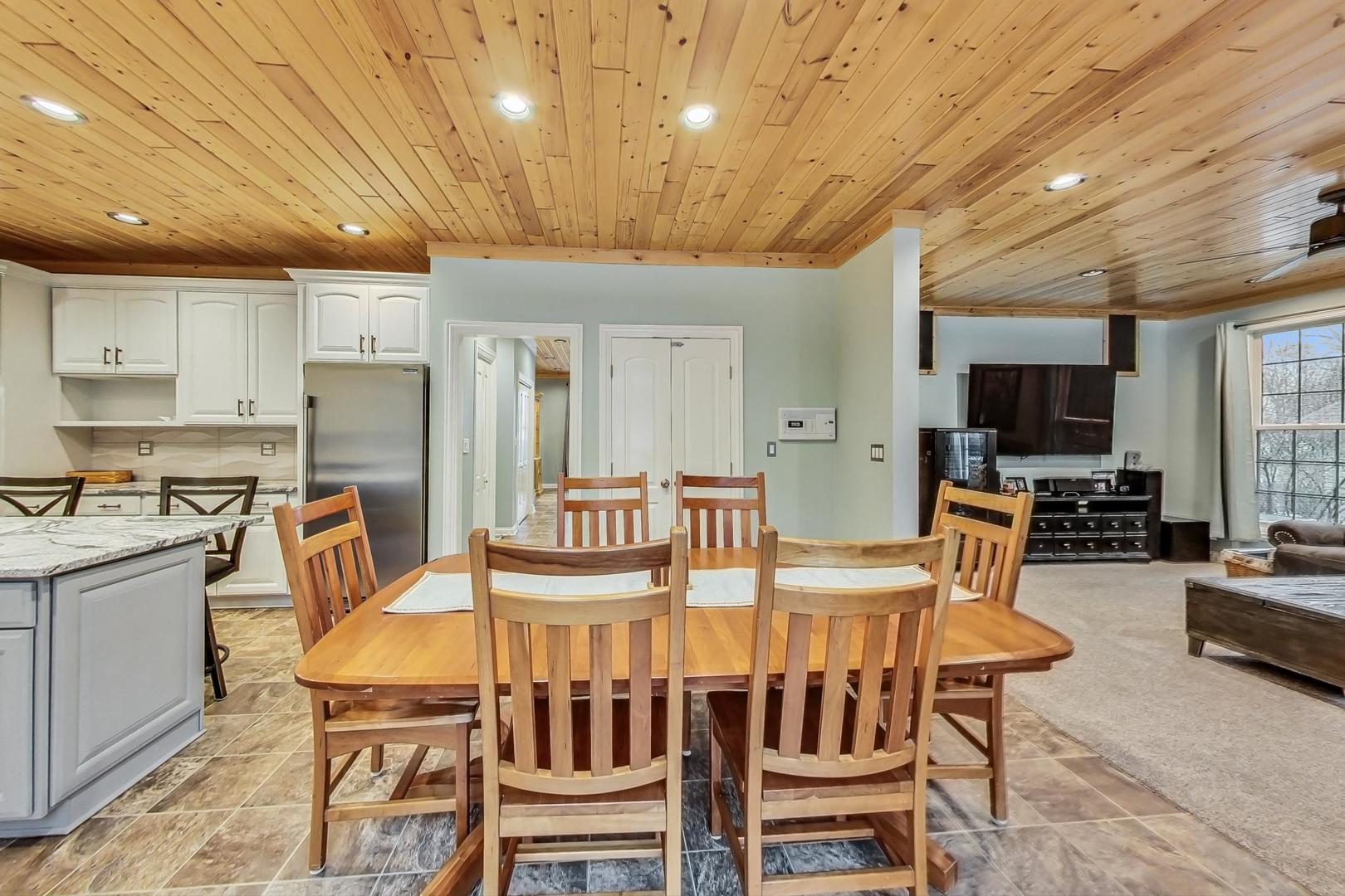 165 Brookhill Road Libertyville, IL 60048 - Photo 16 of 57 Gallery Image 16