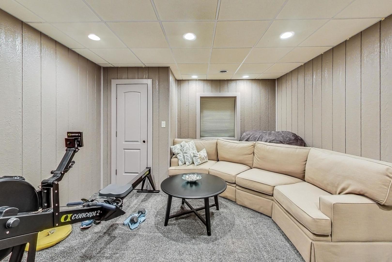 165 Brookhill Road Libertyville, IL 60048 - Photo 34 of 57 Gallery Image 34