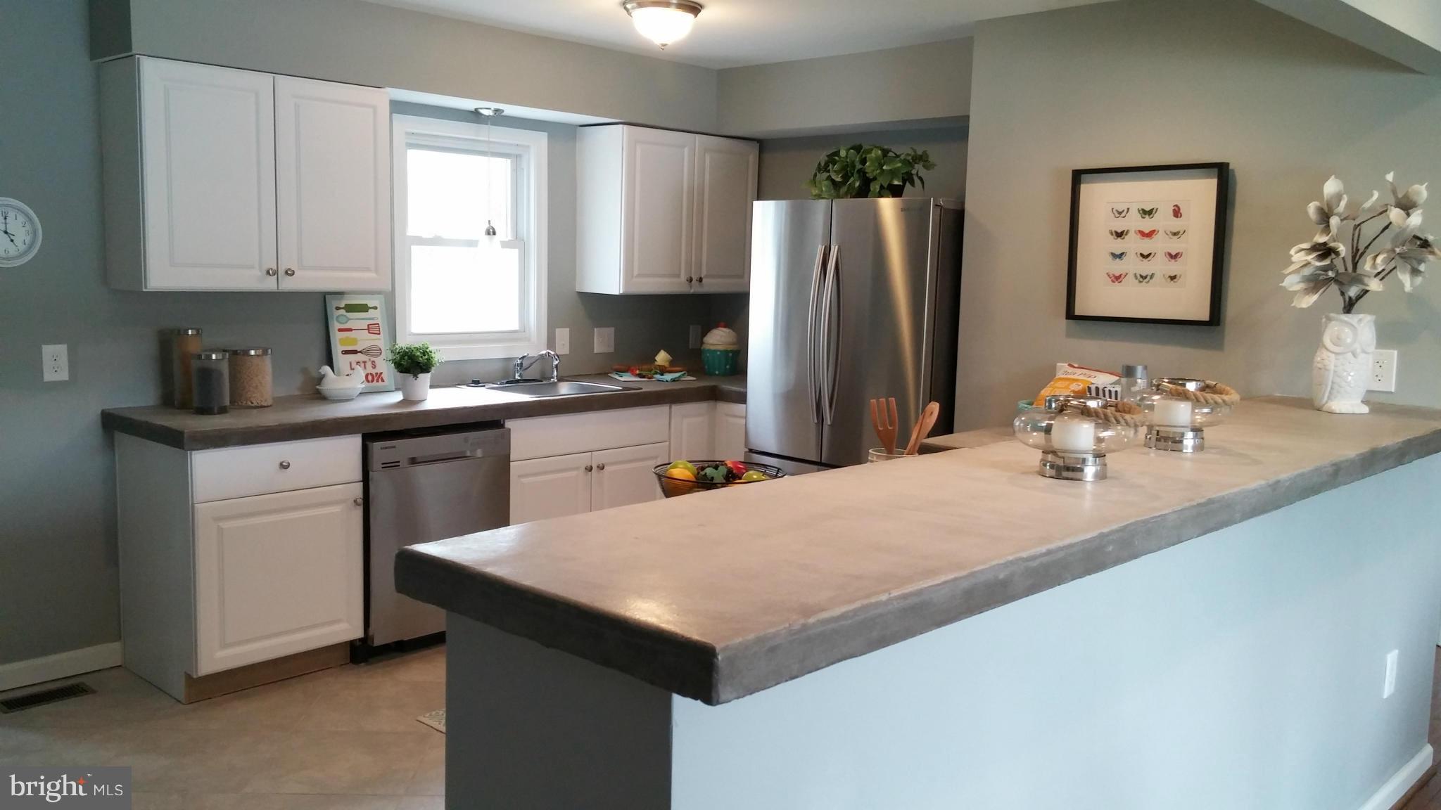 502 Magnolia Road Joppa, MD 21085 - Photo 14 of 26 Kitchen
