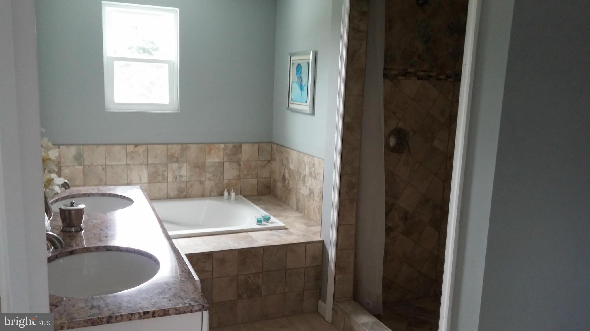 502 Magnolia Road Joppa, MD 21085 - Photo 15 of 26 Bath (Master)