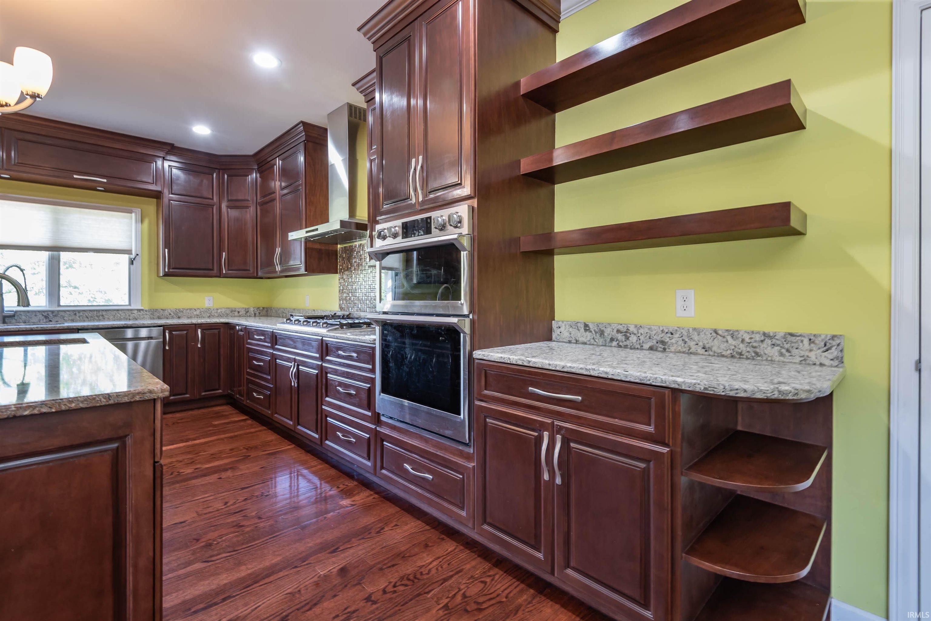 301 South Pleasant Ridge Road Bloomington, IN 47401 - Photo 5 of 36