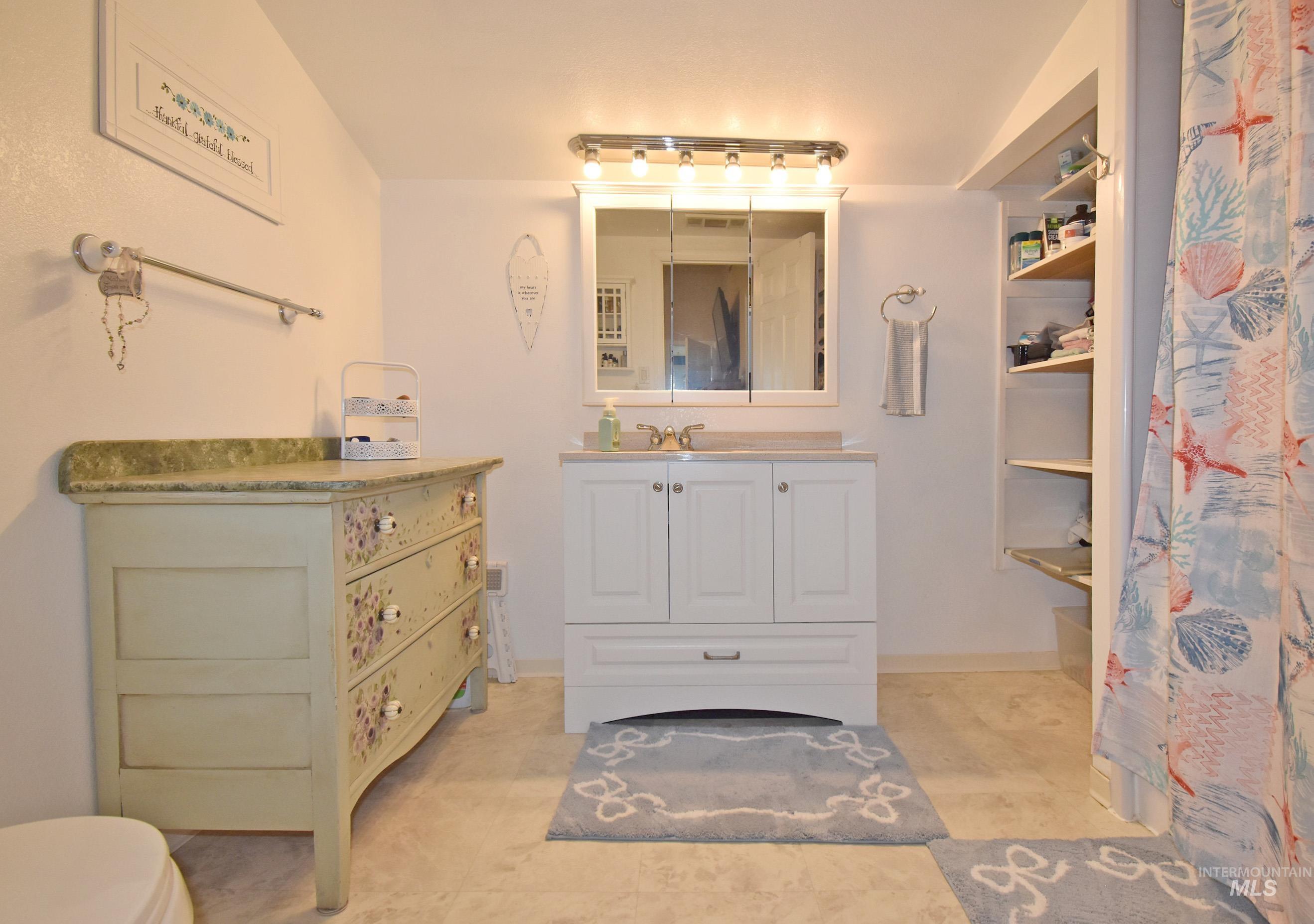 1716 Alder Avenue Lewiston, ID 83501 - Photo 7 of 24