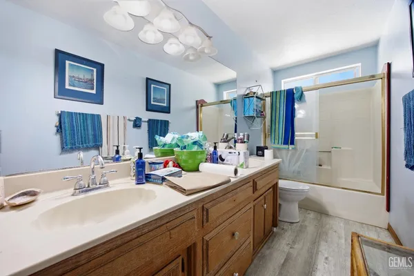 $289,900 | Undisclosed Address, Mountain Mesa, CA 93240