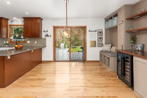 $475,000 | N28W22352 Foxwood Lane, Pewaukee, WI 53186