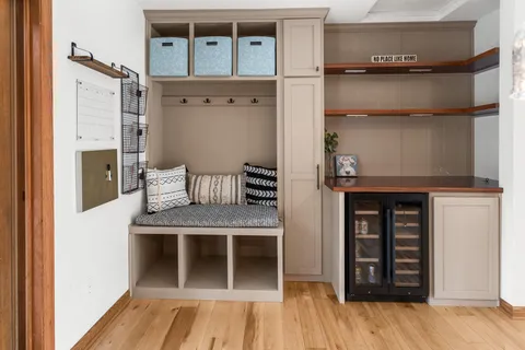 $475,000 | N28W22352 Foxwood Lane, Pewaukee, WI 53186