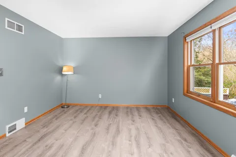 $475,000 | N28W22352 Foxwood Lane, Pewaukee, WI 53186