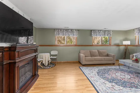 $475,000 | N28W22352 Foxwood Lane, Pewaukee, WI 53186