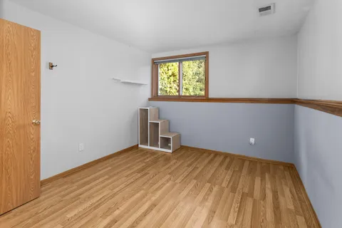 $475,000 | N28W22352 Foxwood Lane, Pewaukee, WI 53186