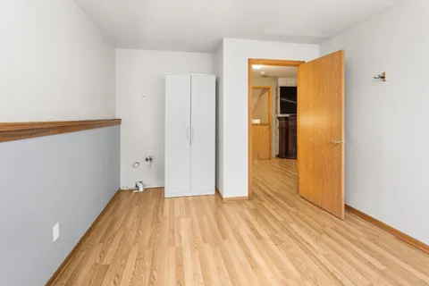 $475,000 | N28W22352 Foxwood Lane, Pewaukee, WI 53186