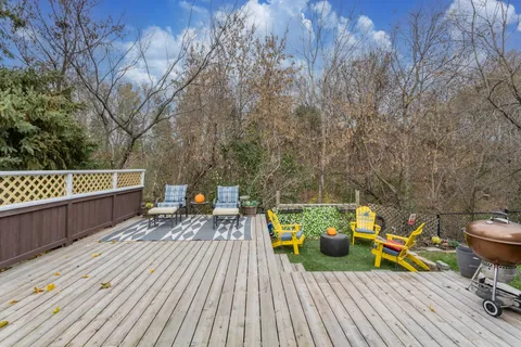 $475,000 | N28W22352 Foxwood Lane, Pewaukee, WI 53186