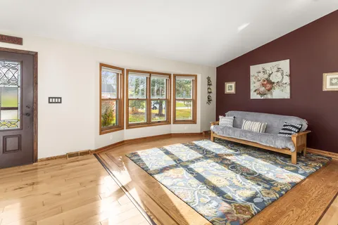 $475,000 | N28W22352 Foxwood Lane, Pewaukee, WI 53186