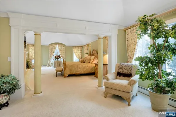 $3,499,000 | 457 Devonshire Drive, Franklin Lakes, NJ 07417