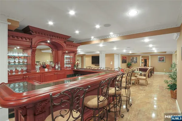 $3,499,000 | 457 Devonshire Drive, Franklin Lakes, NJ 07417