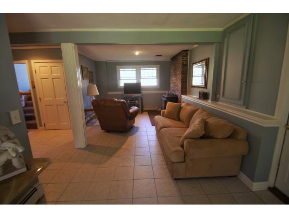 31 Drew Road Derry, NH 03038 - Photo 23 of 34