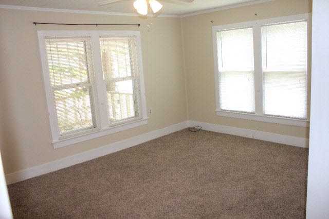 213 West Myrtle Avenue Foley, AL 36535 - Photo 3 of 12