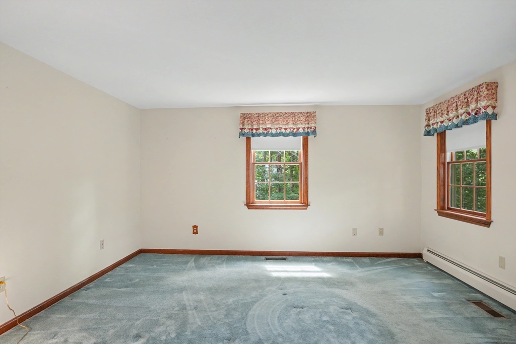 5 Ohio Road Tyngsborough, MA 01879 - Photo 20 of 34 Gallery Image 20