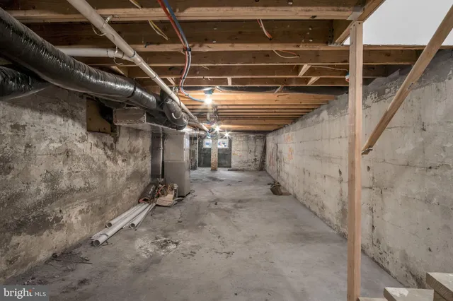 a view of a outdoor space