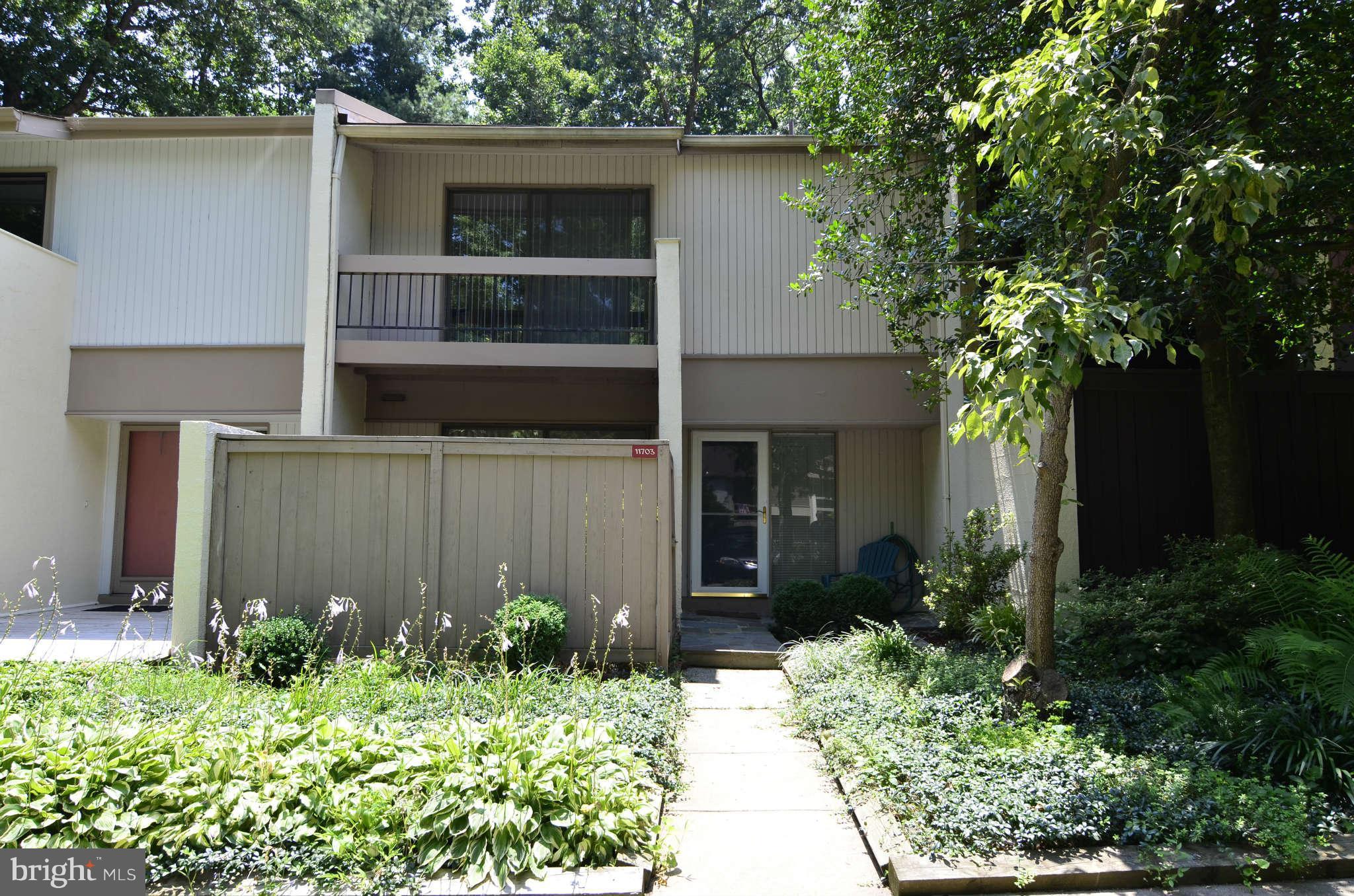 11703 Newbridge Court Reston, VA 20191 - Photo 1 of 25 Exterior