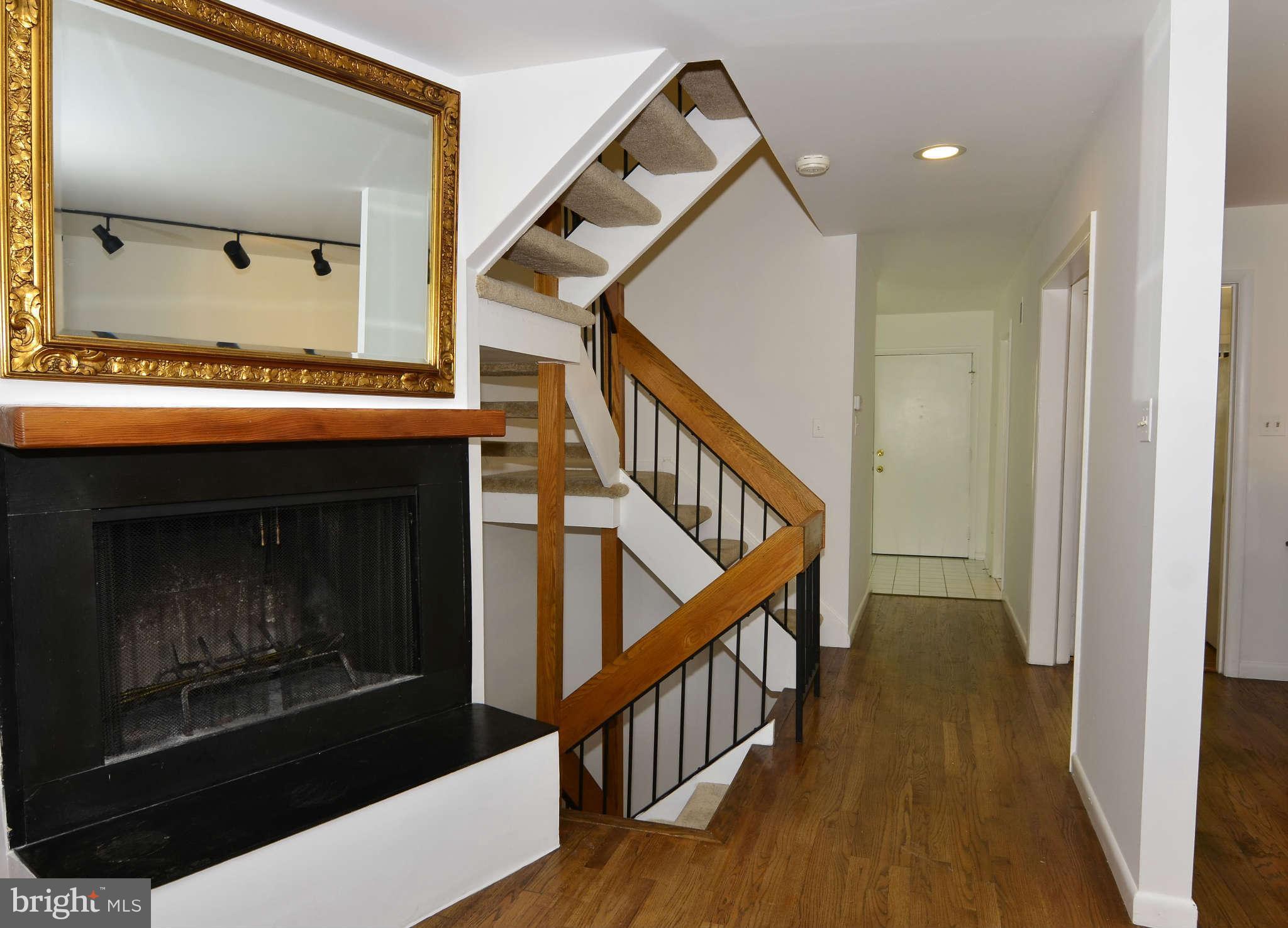 11703 Newbridge Court Reston, VA 20191 - Photo 10 of 25 Stairs leading to upper level